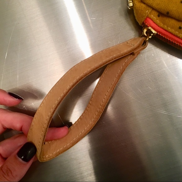 Anthropologie | Mustard Clutch - Picture 3 of 5